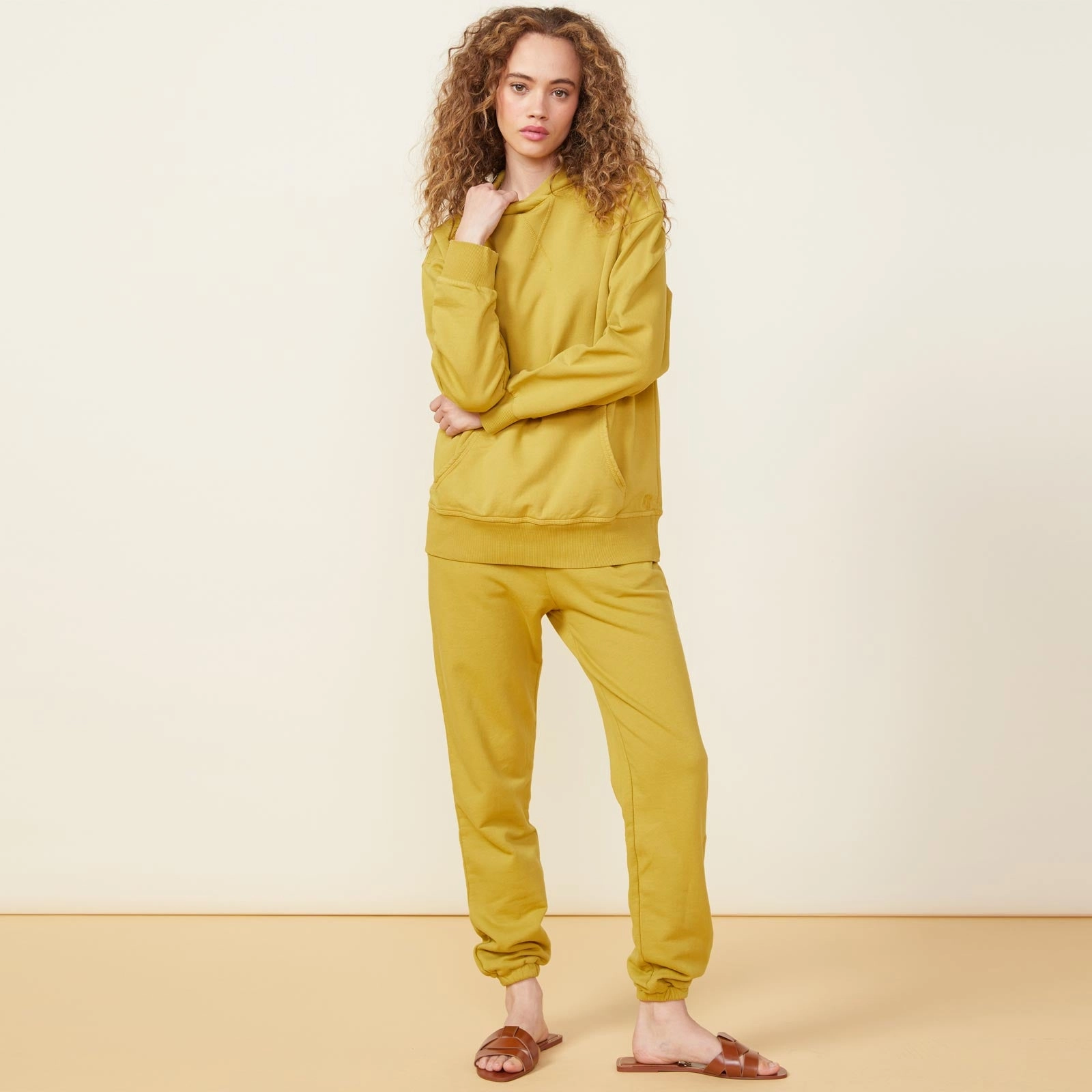 90's Classic Hoody Professional Vibe Chic