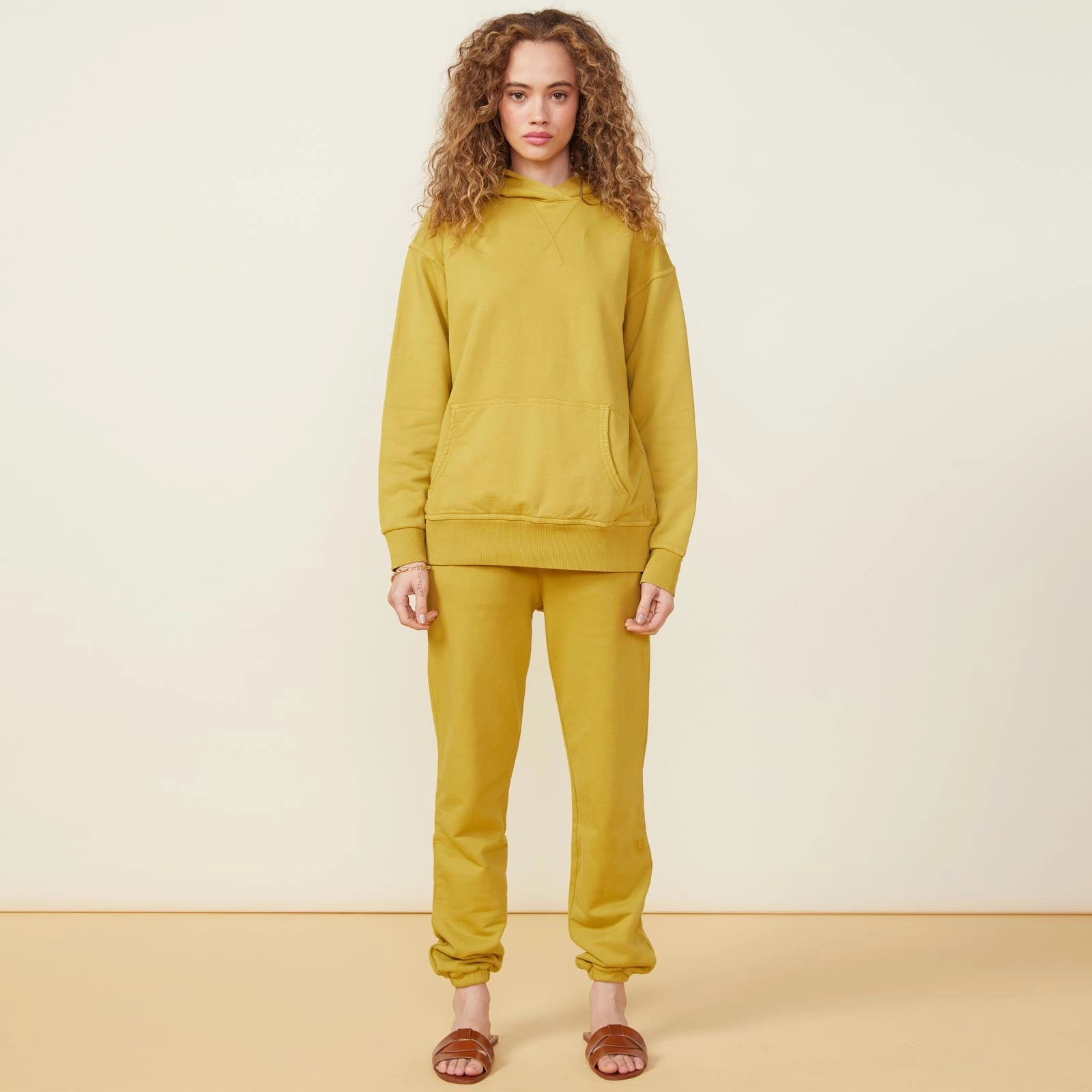 90's Classic Hoody Professional Vibe Chic