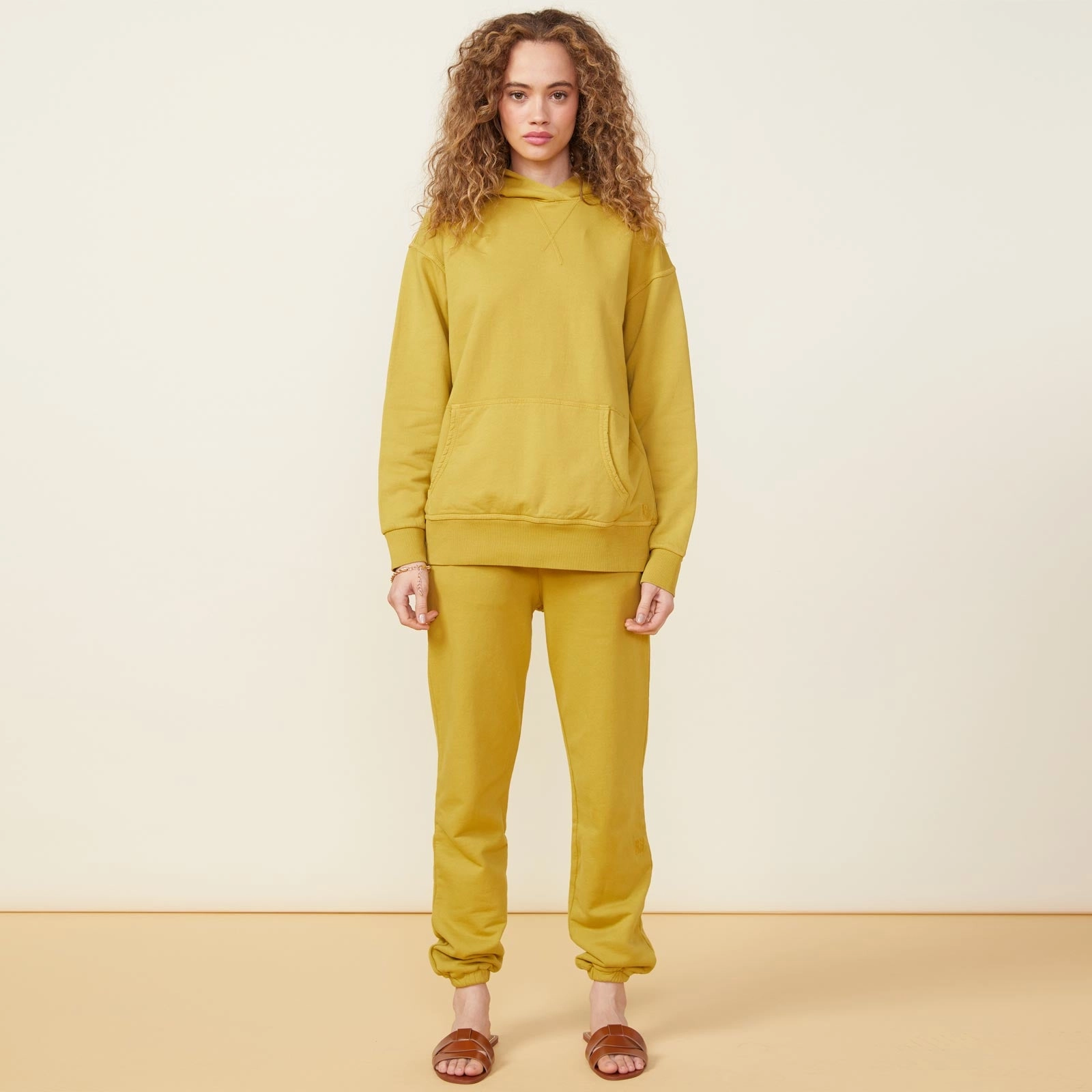 90's Classic Hoody Professional Vibe Chic