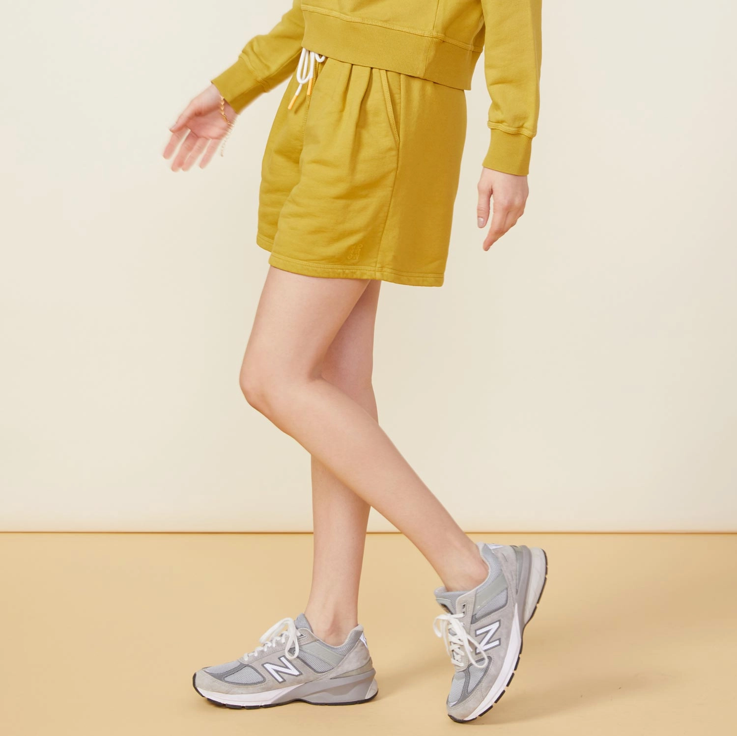 90's Classic Sweat Short Bright Colors