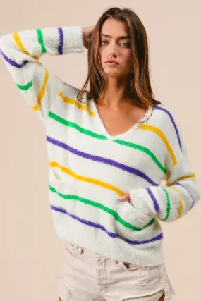 Clean Outer IT3133-01 | MARDI GRAS STRIPES V-NECK HAIRY SWEATER