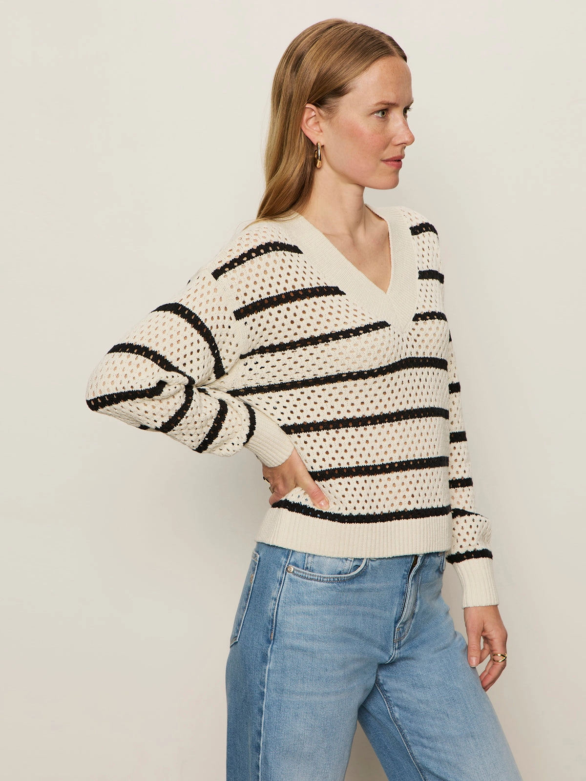 All-day Comfort Airy Openwork Sweater Chalk Black Stripe