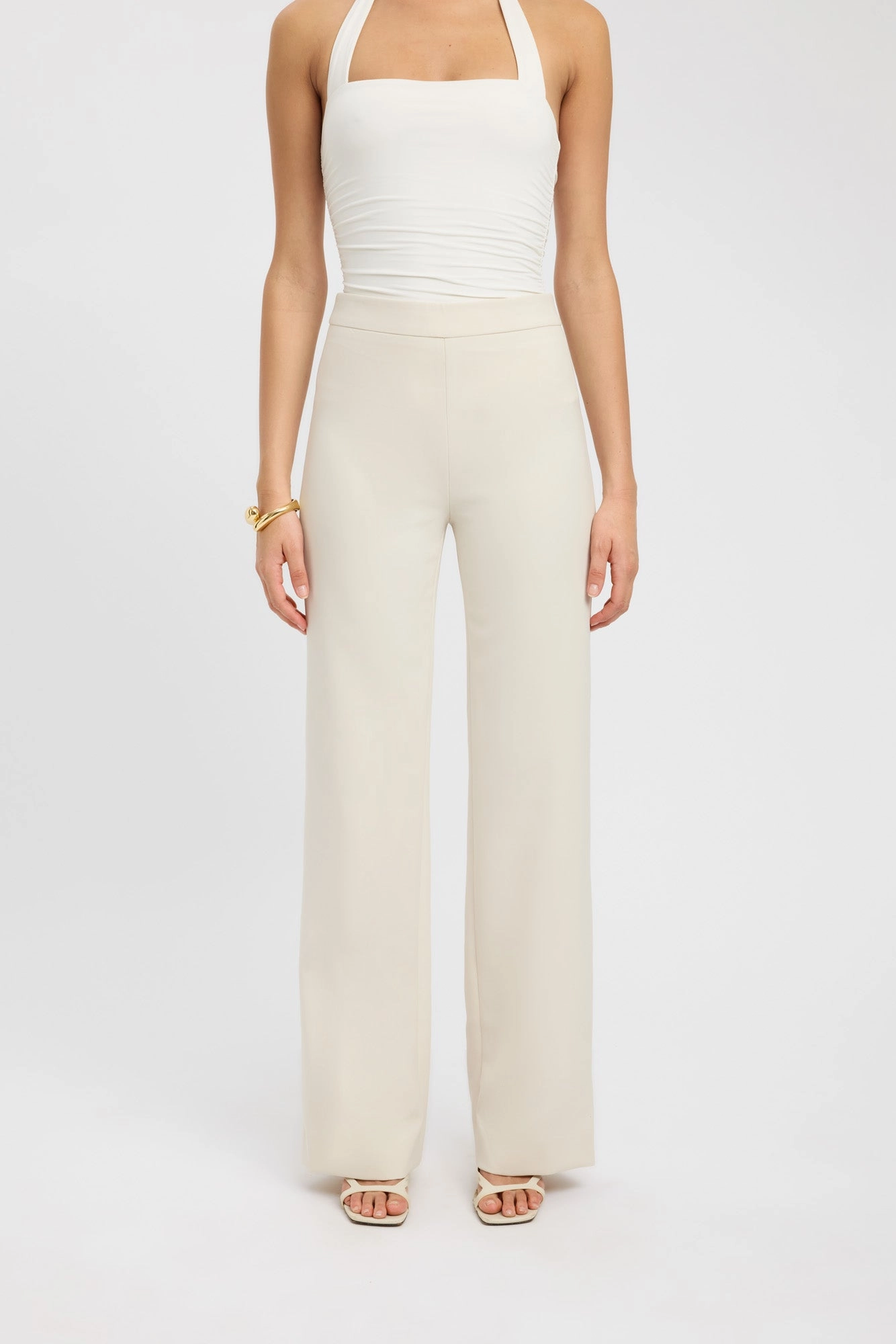 Alto Long Flare Pants Sleek Design