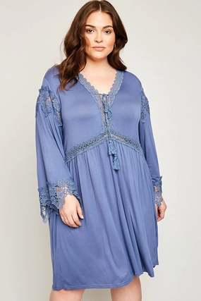 Petal Zone Angel Sleeve Lace Tunic Dress