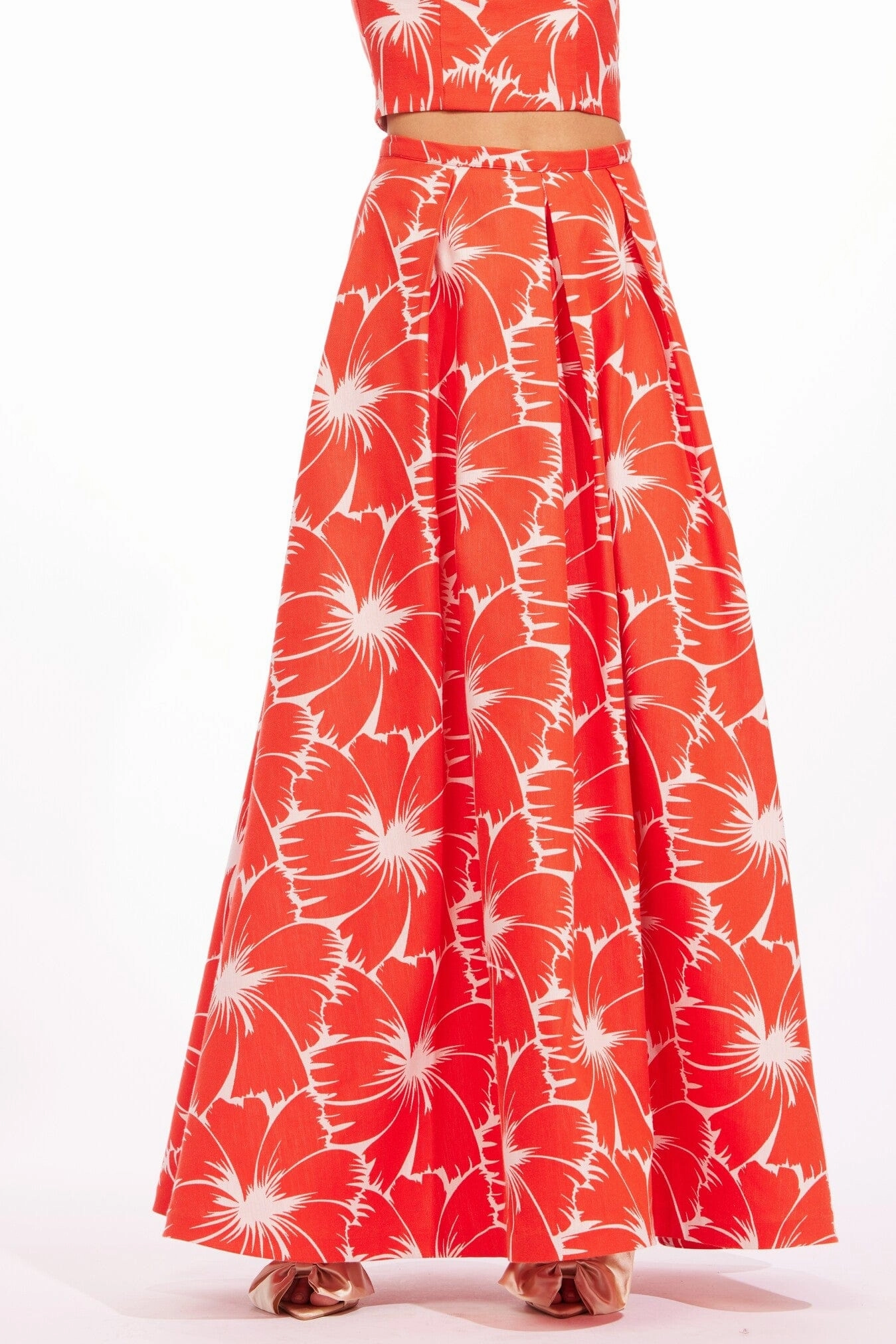 Anova Skirt-Scarlet Bloom Crisp Design