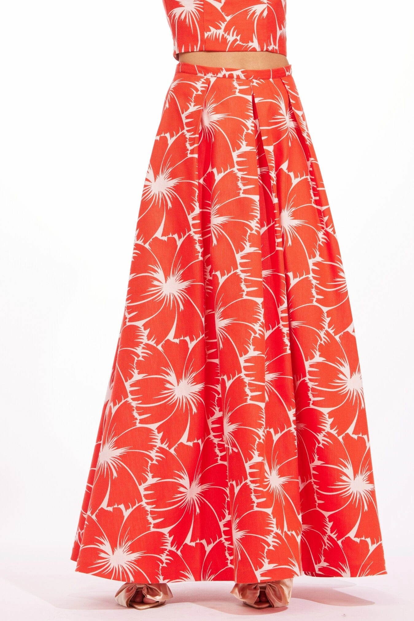 Anova Skirt-Scarlet Bloom Crisp Design