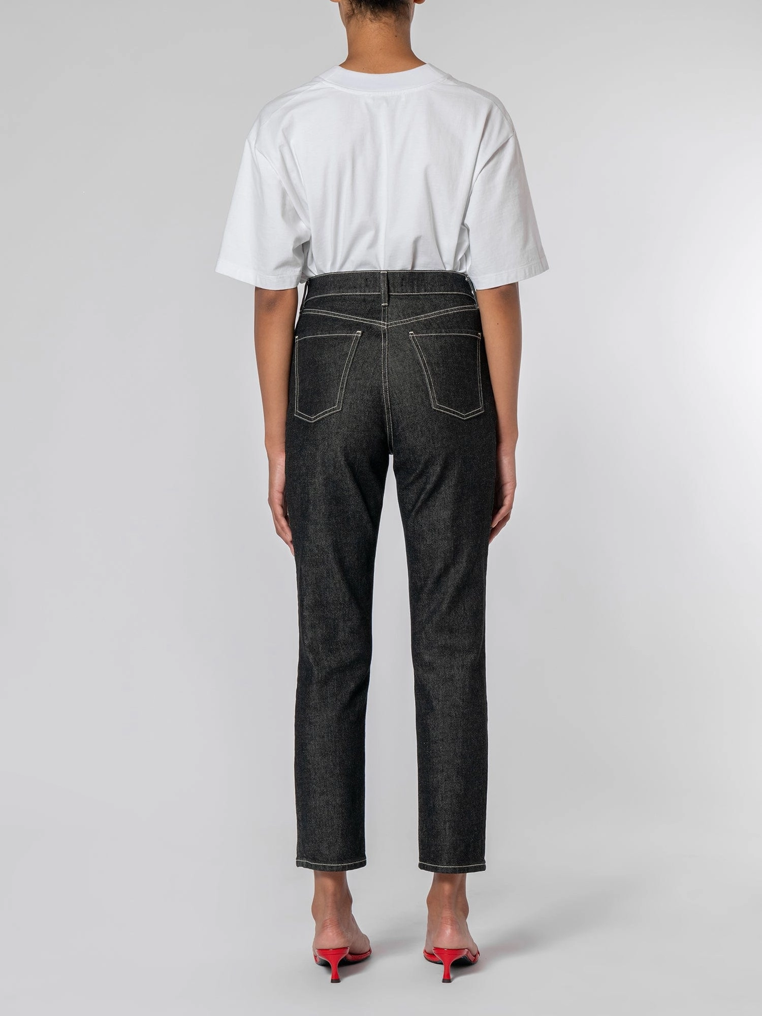 Balanced Shape Frankie Jean Tar