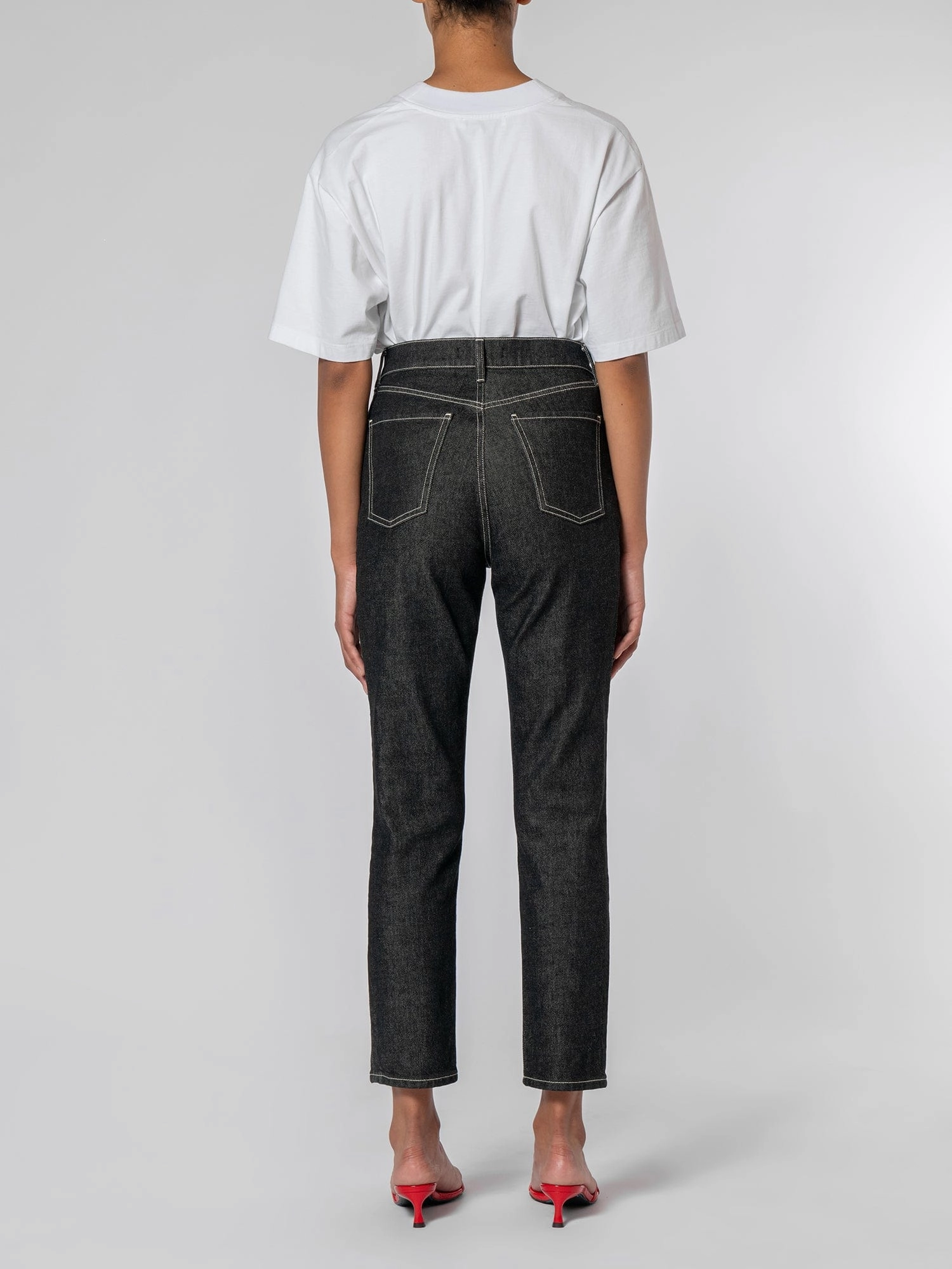 Balanced Shape Frankie Jean Tar