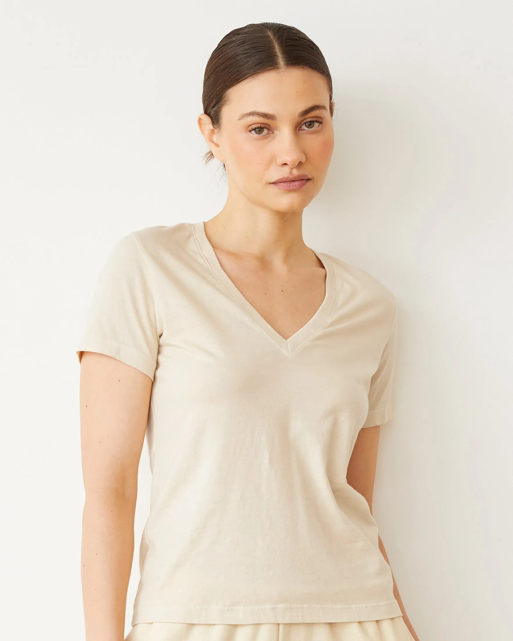 Basic V Neck Trend Fit