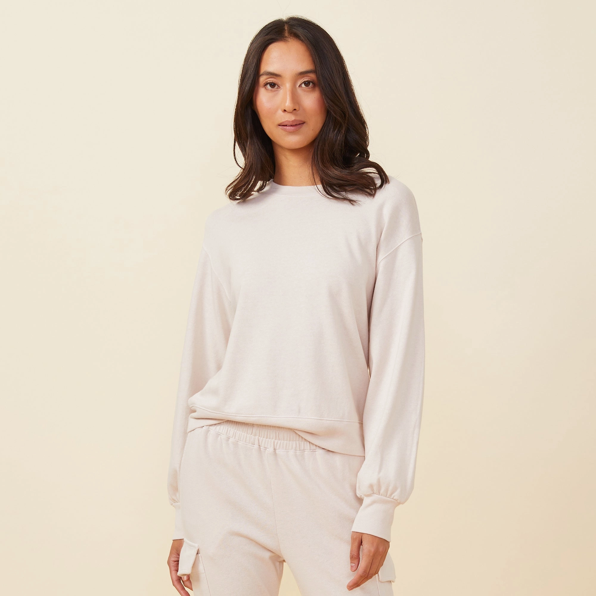 Blouson Sleeve Crew Neck Sweatshirt Comfort Finish