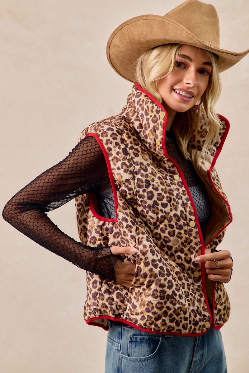 IP6755G-08 | LEOPARD PRINT PIPING DETAIL QUILTED VEST Travel Ready