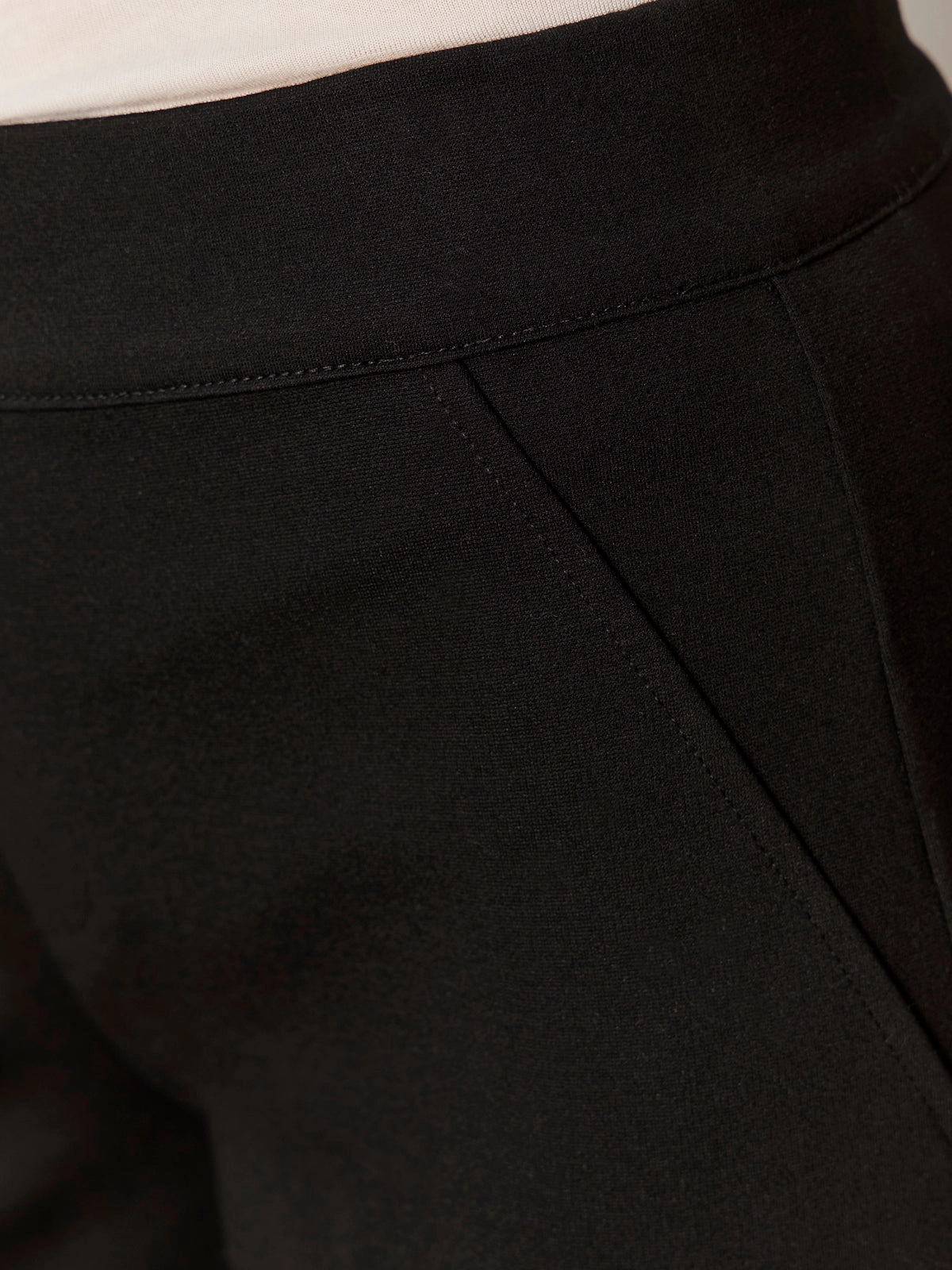 Breathable Runway Wide Leg Legging Black