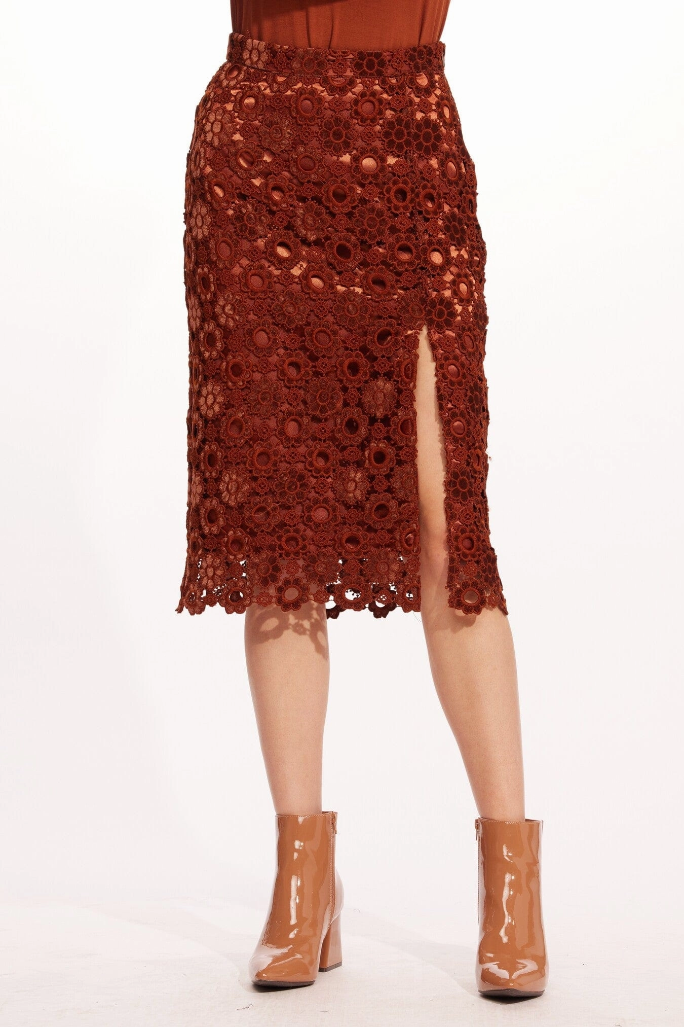 Brina Skirt ?C Sumatra Lace Statement style