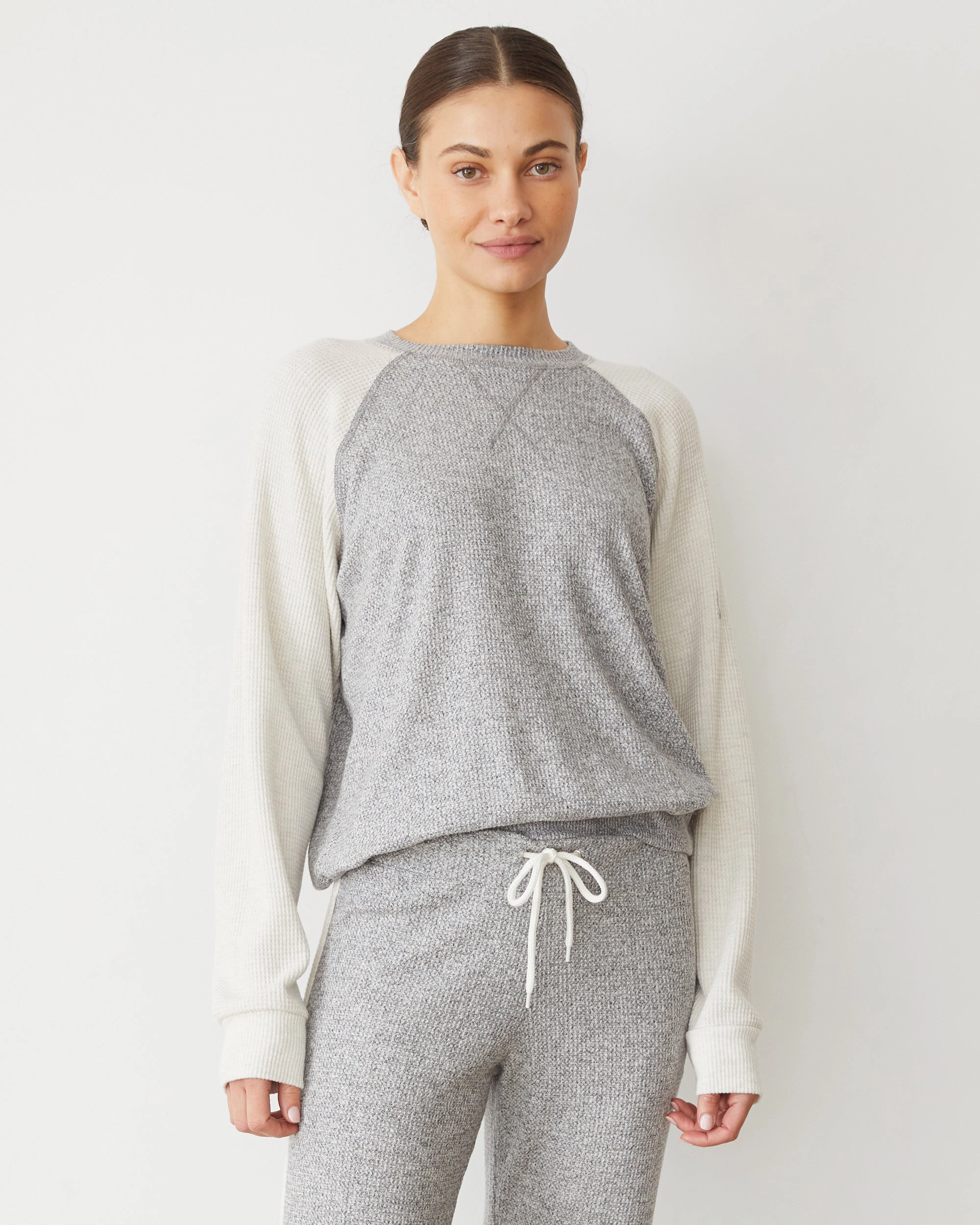 Brushed Thermal Color Block Raglan Essential Quality