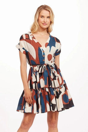 Flowy mid-length piece Ulani Dress ?C Shasta Daisy