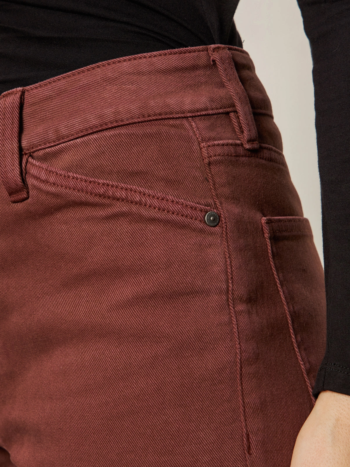 Cadence 90's Straight Crop Jean Chicory Comfy Layer