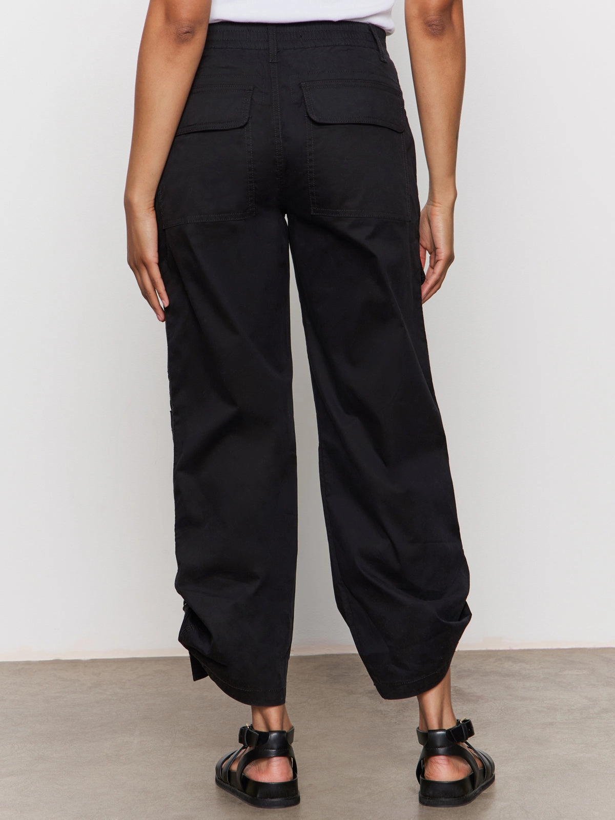 Cali Cargo Standard Rise Pant Black Classic Look