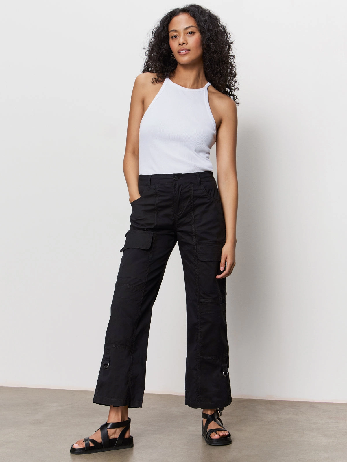 Cali Cargo Standard Rise Pant Black Versatile Style