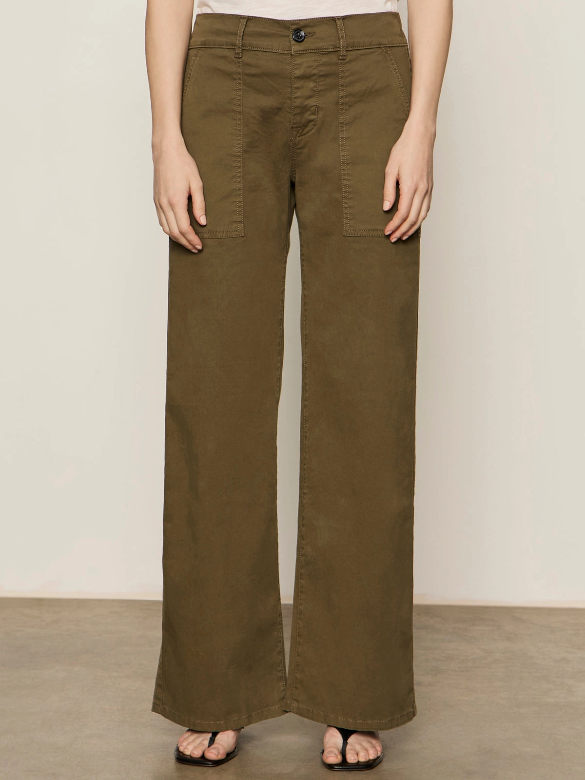 Cruiser Full Length Pant Mossy Green solid color minimalist