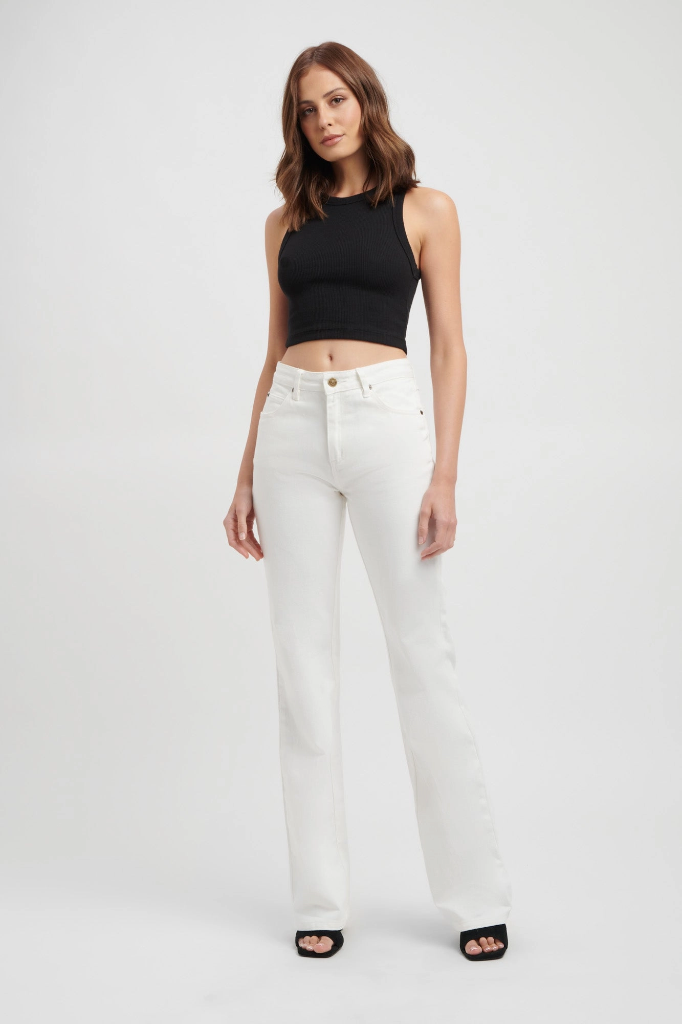 Carlen Low-Rise Jean clean look