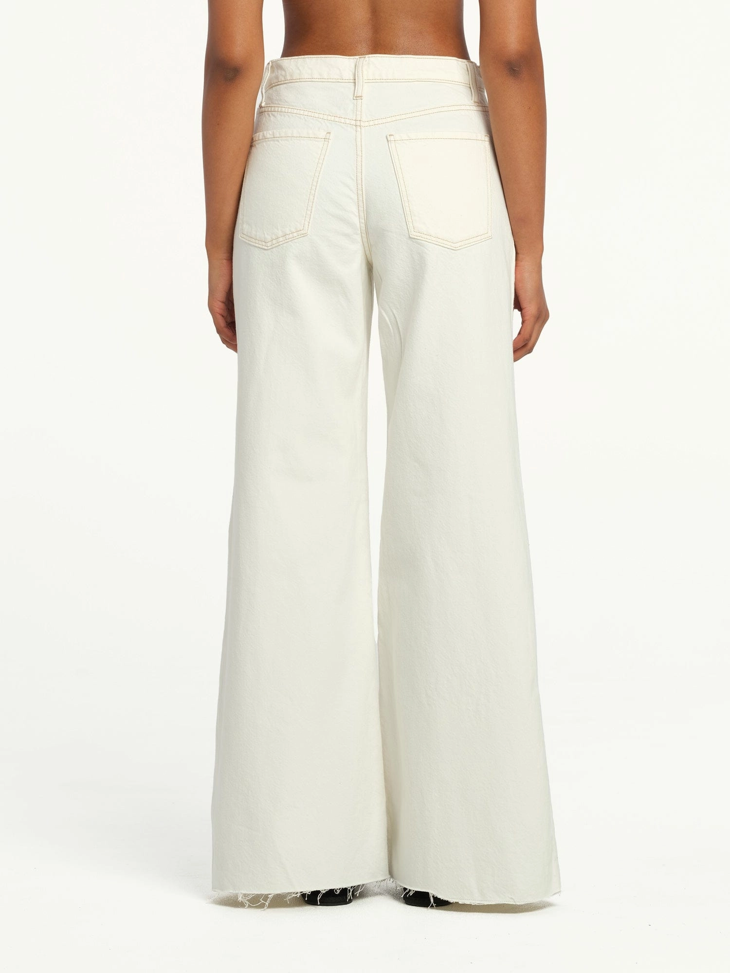 Carly Jean Ivory Authentic Finish