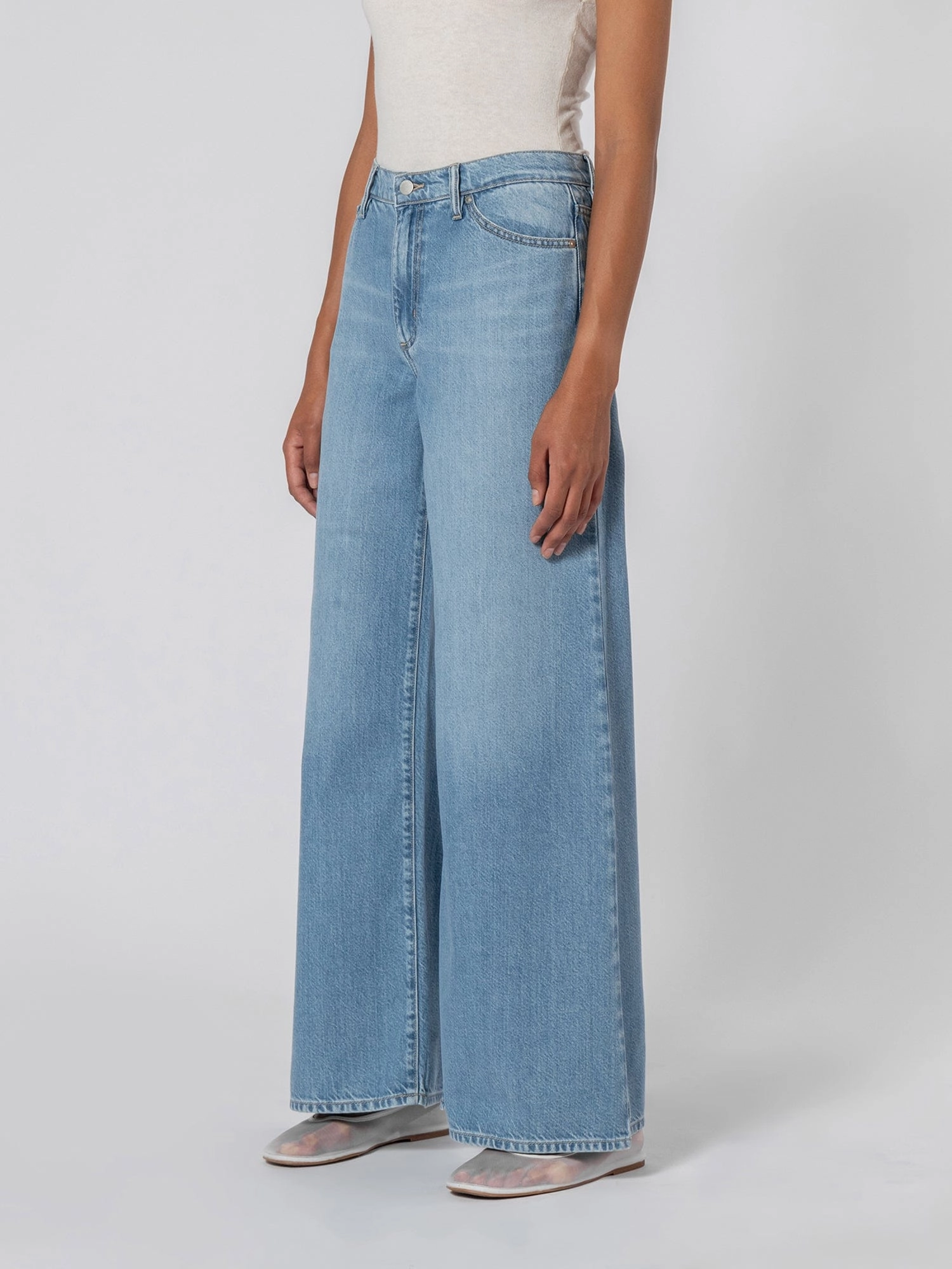 Carly Jean Soft Indigo Soft Routine