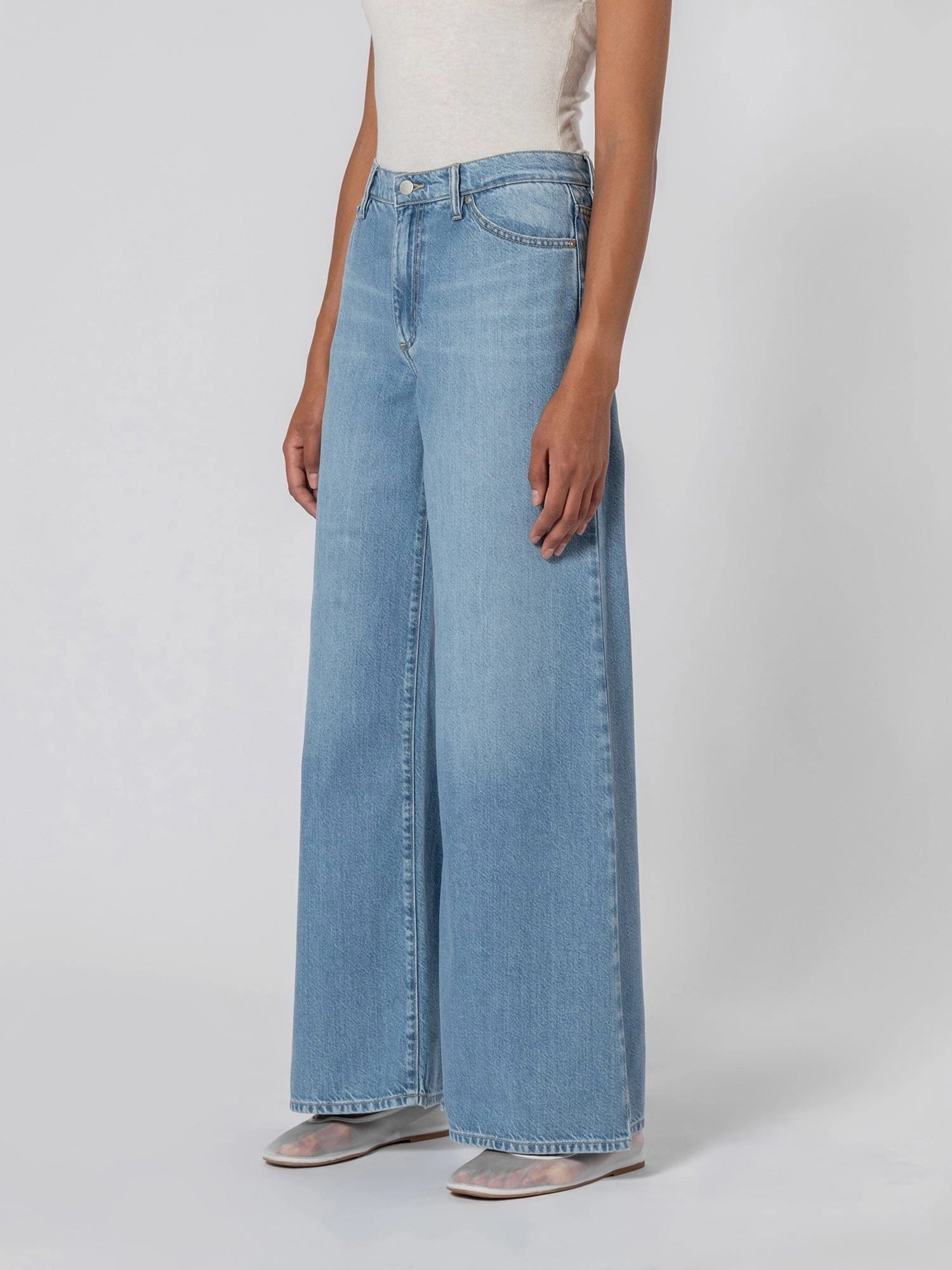 Carly Jean Soft Indigo Soft Routine