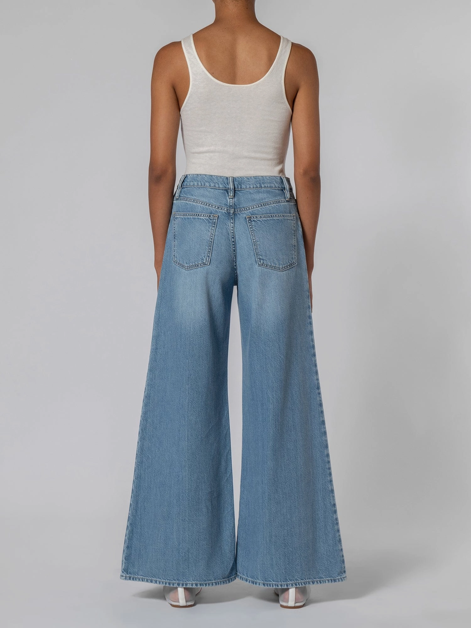 Carly Jean Soft Indigo Soft Routine