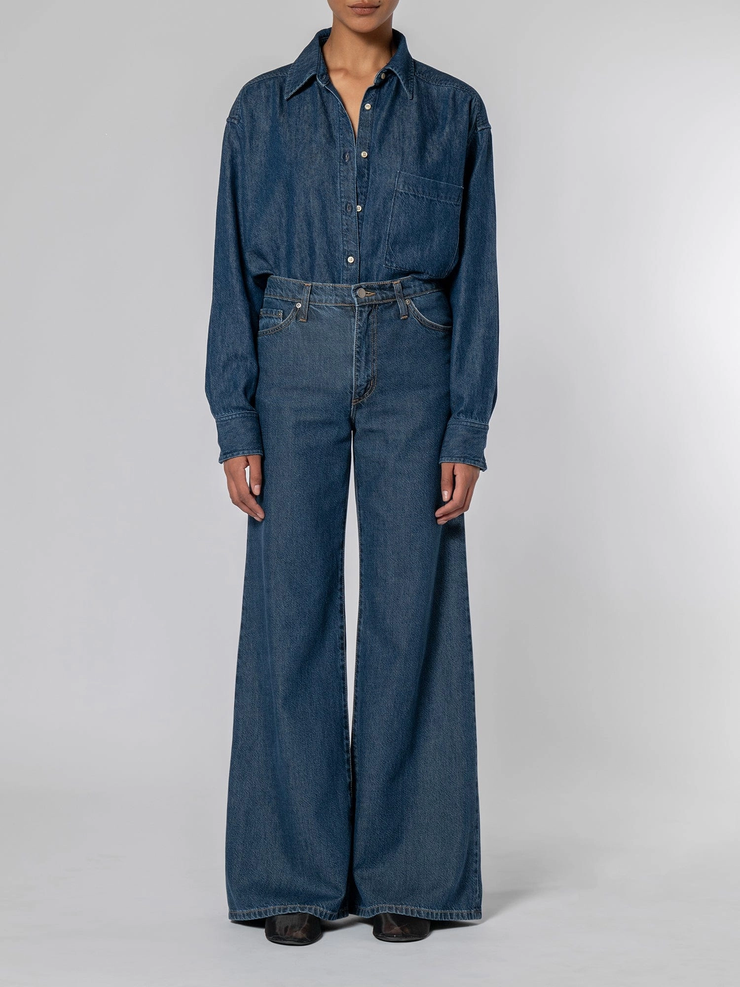 Carly Jean Soft Steel Base Option