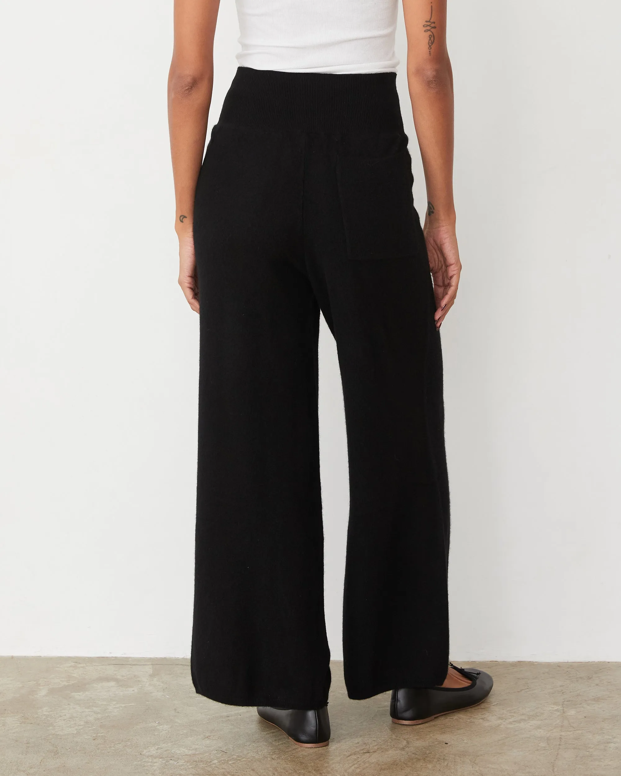 Cashmere Crop Pant Versatile Style