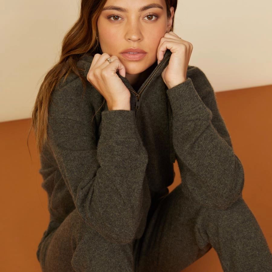 Cashmere Zip Up Hoody Stylish Elegance Vibe