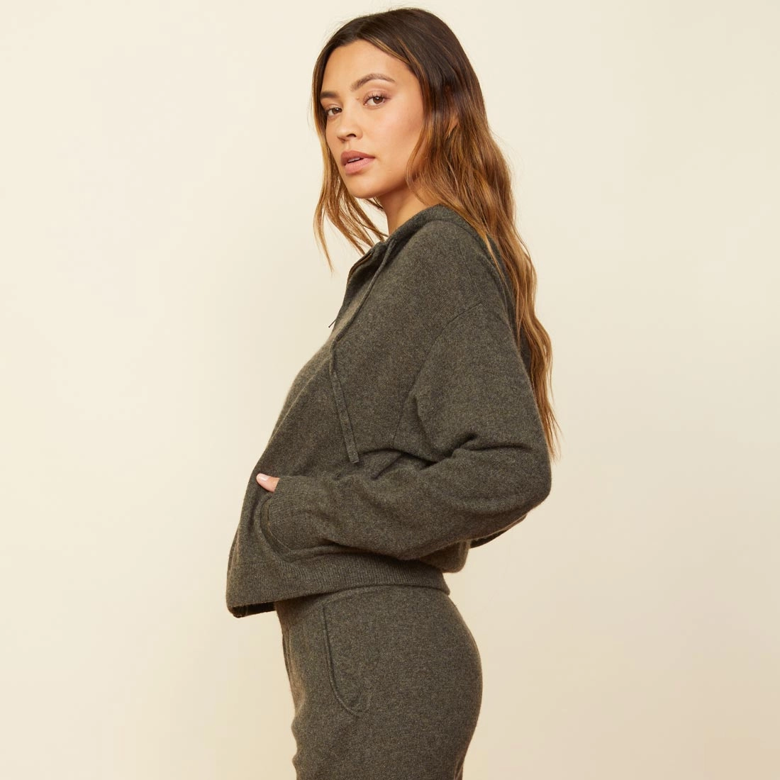 Cashmere Zip Up Hoody Stylish Elegance Vibe