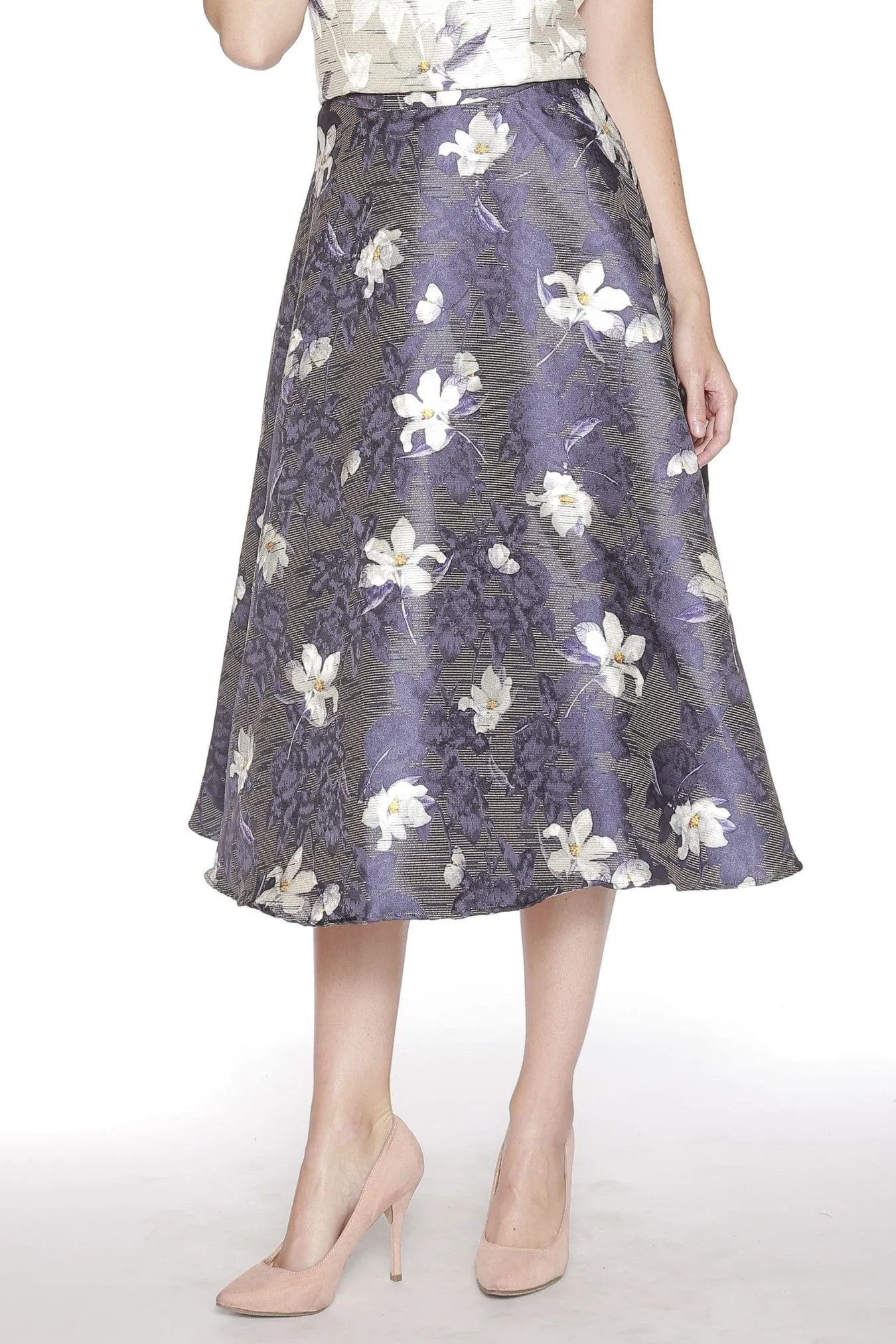 Casual Luxe Jacquard Floral MIdi Skirt
