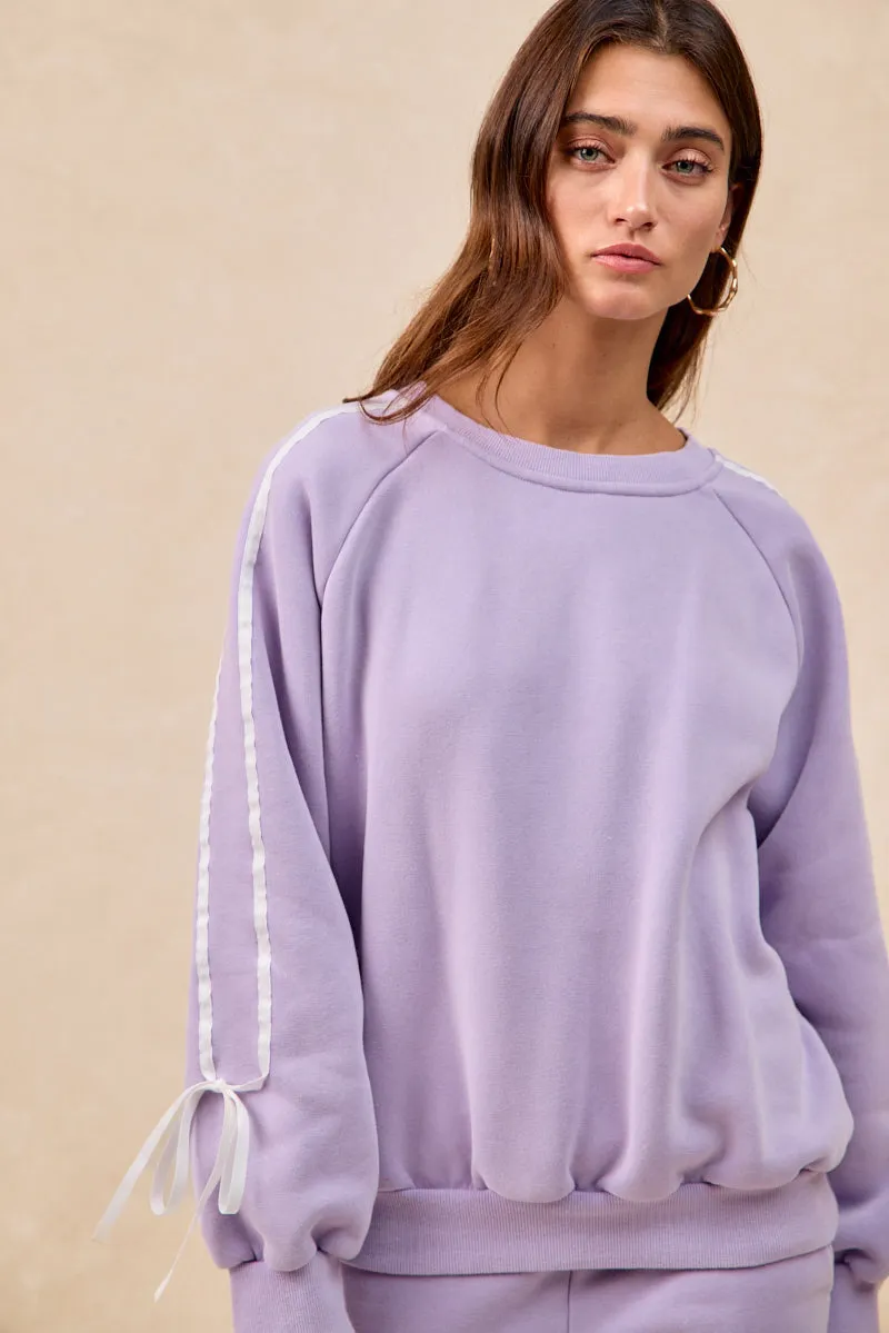 IT4866G-01 | SIDE LINED BOW DETAILS WASHED FLEECE SWEATSHIRT wrinkle free Light Fabric