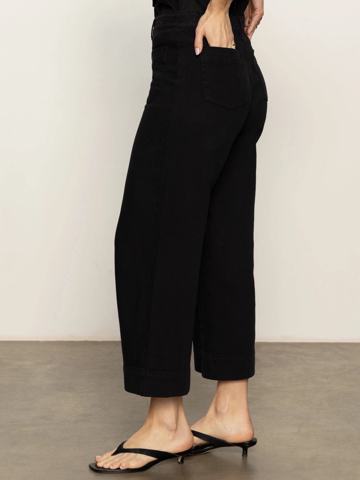 Casual Comfort Soft Marine Wide Leg Standard Rise Crop Pant Black