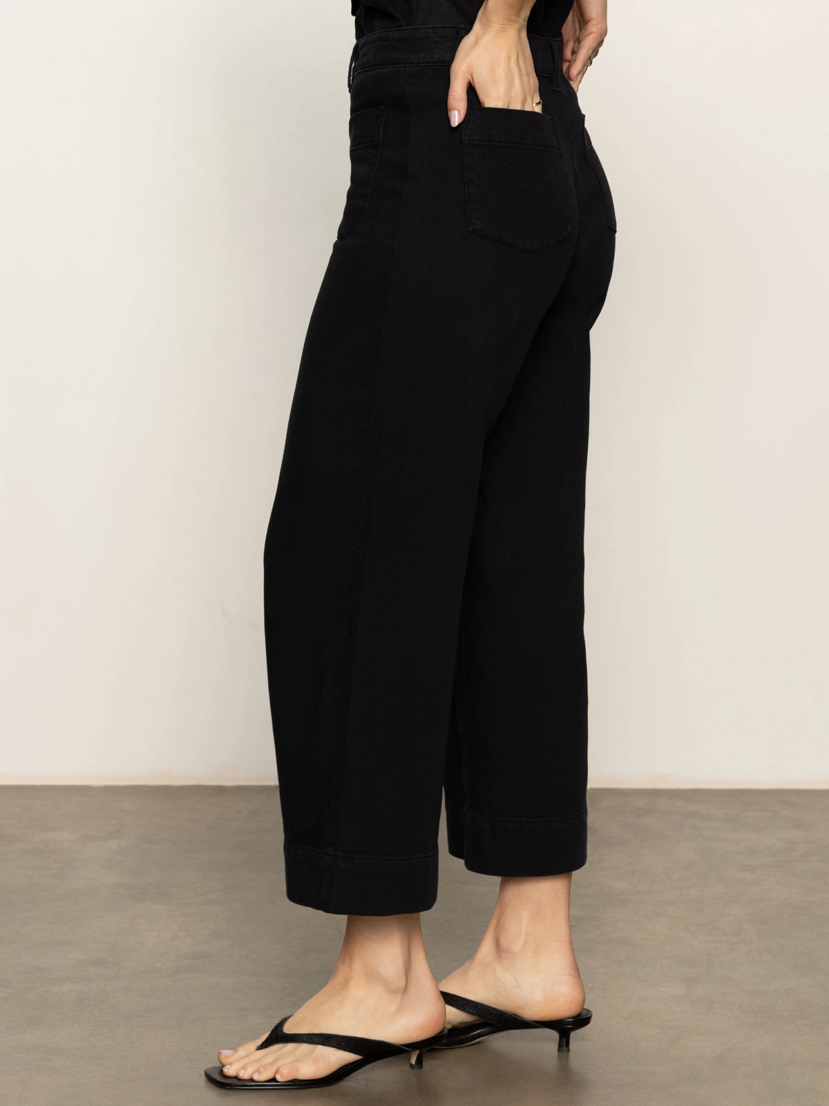 Casual Comfort Soft Marine Wide Leg Standard Rise Crop Pant Black