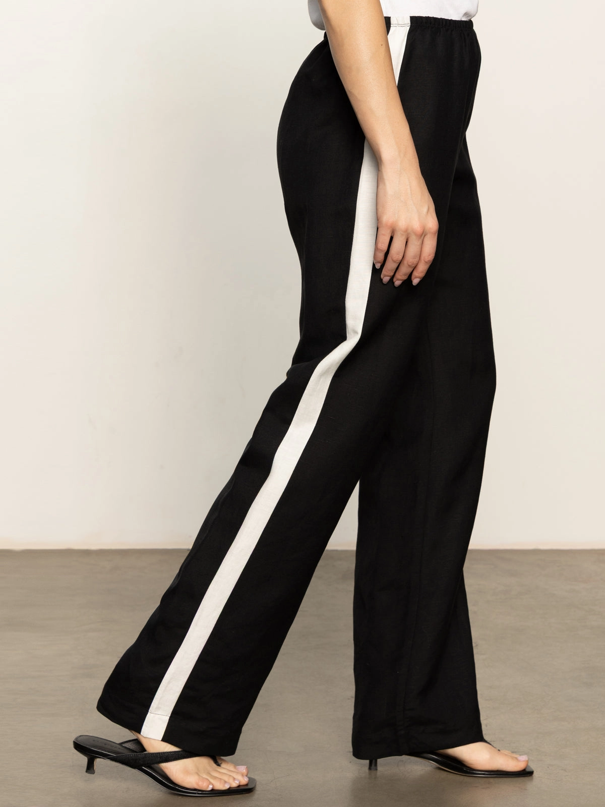 Casual Semi-High Rise Track Pant Black Chalk Stripe High-quality wear