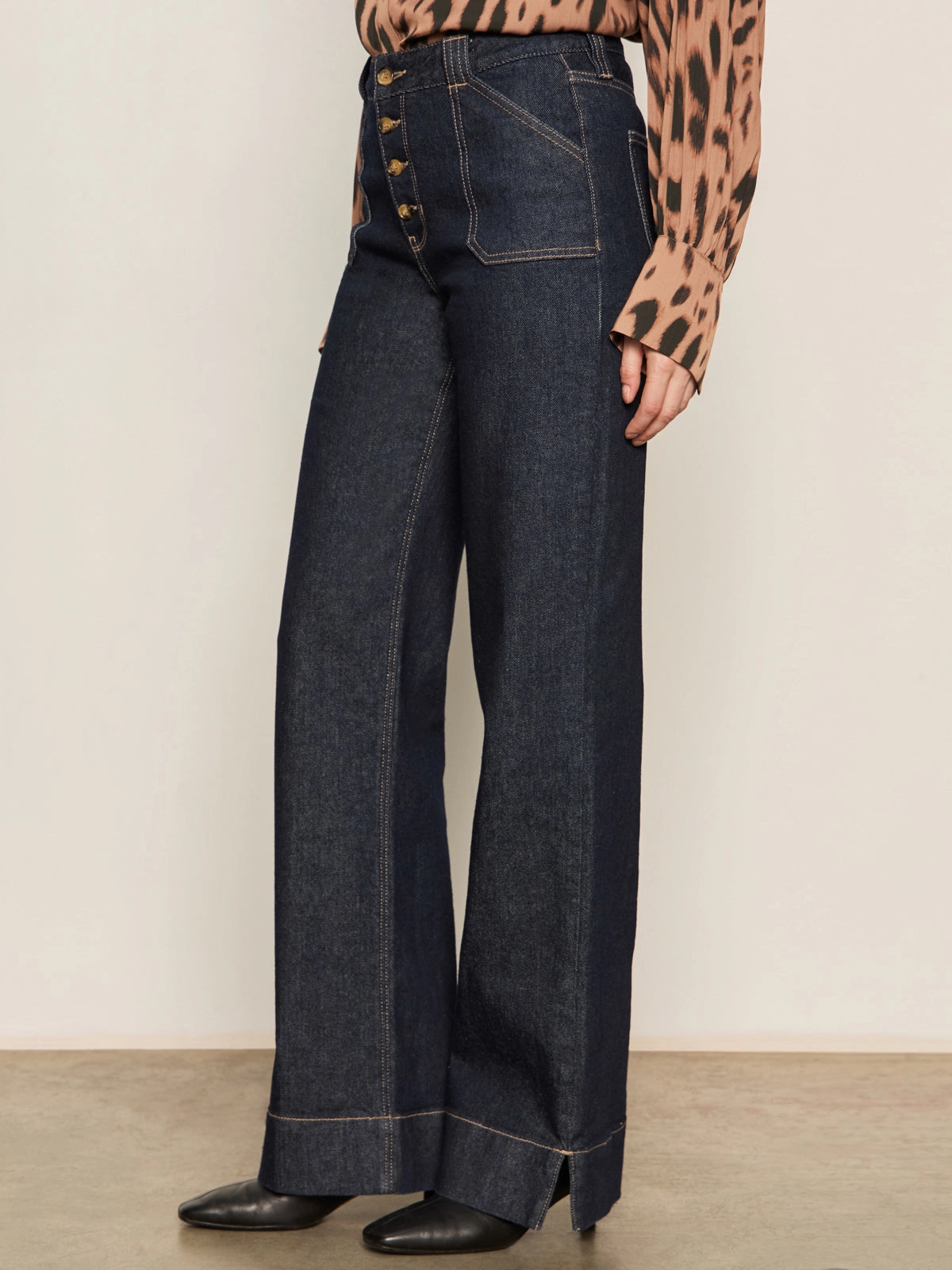 Celebrity-style Ekara Slim Wide Jean Indigo Dark Rinse Wash