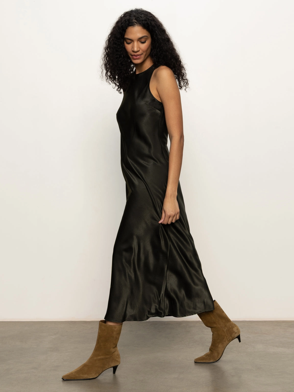 Chic Design Everyday Satin Dress Black Olive