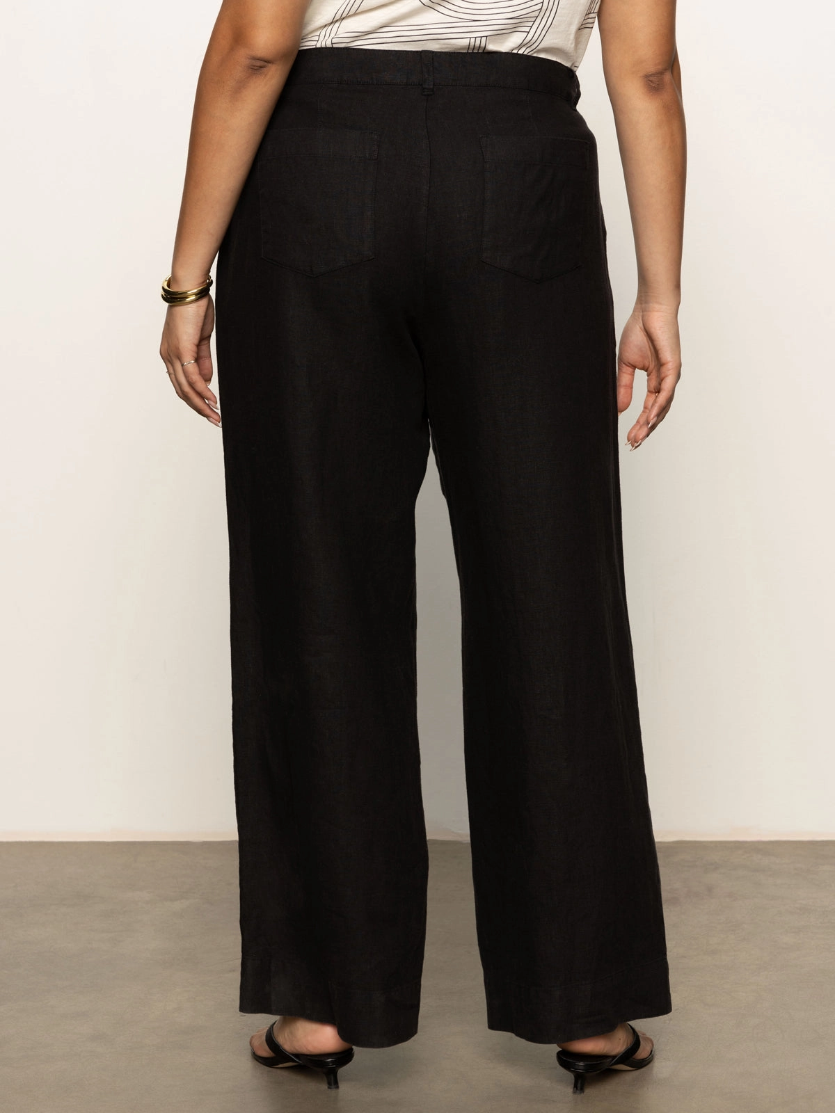 Classic Fit The Linen Marine Wide Leg Semi-High Rise Pant Black Extended Sizing