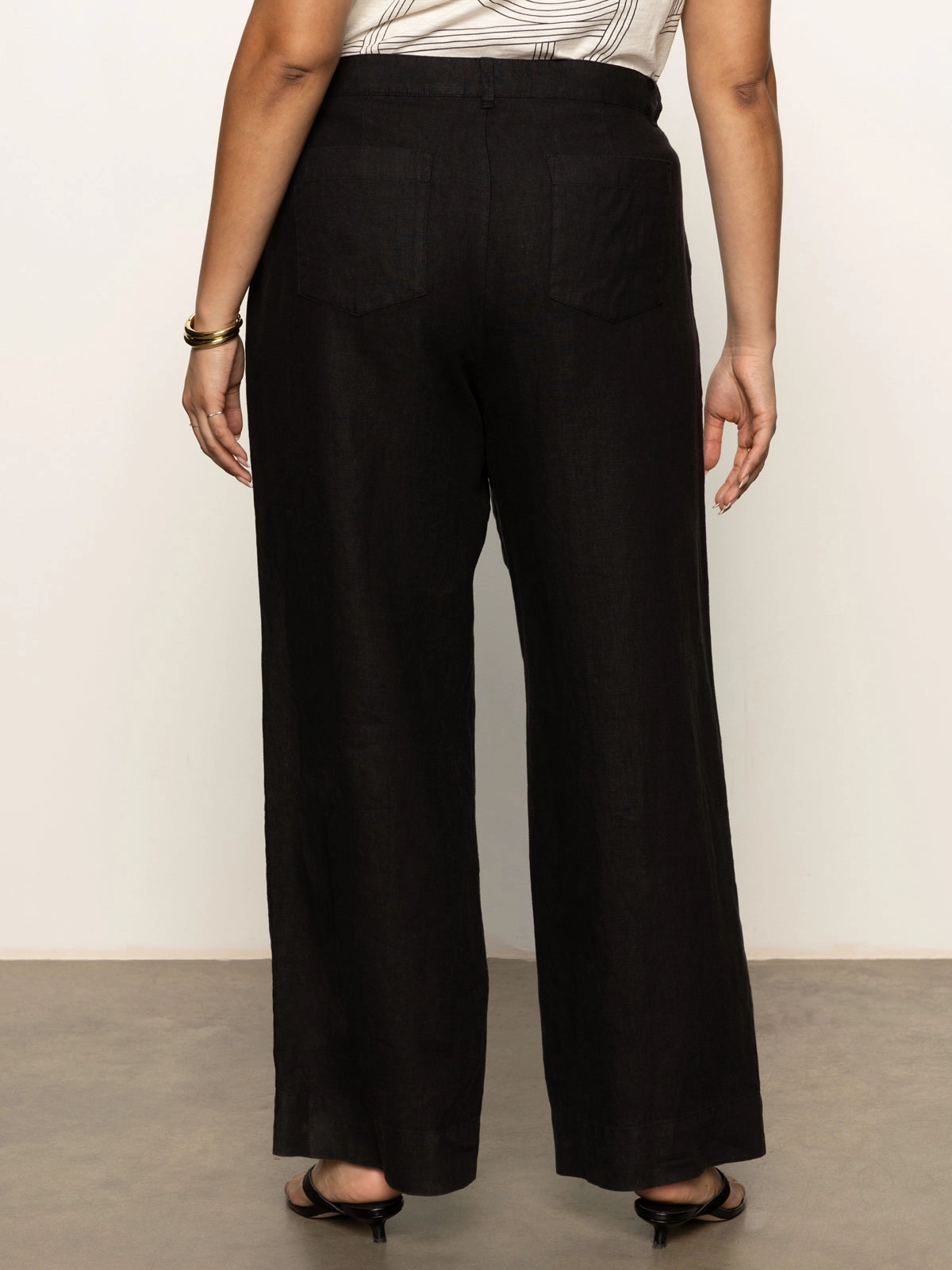 Classic Fit The Linen Marine Wide Leg Semi-High Rise Pant Black Extended Sizing