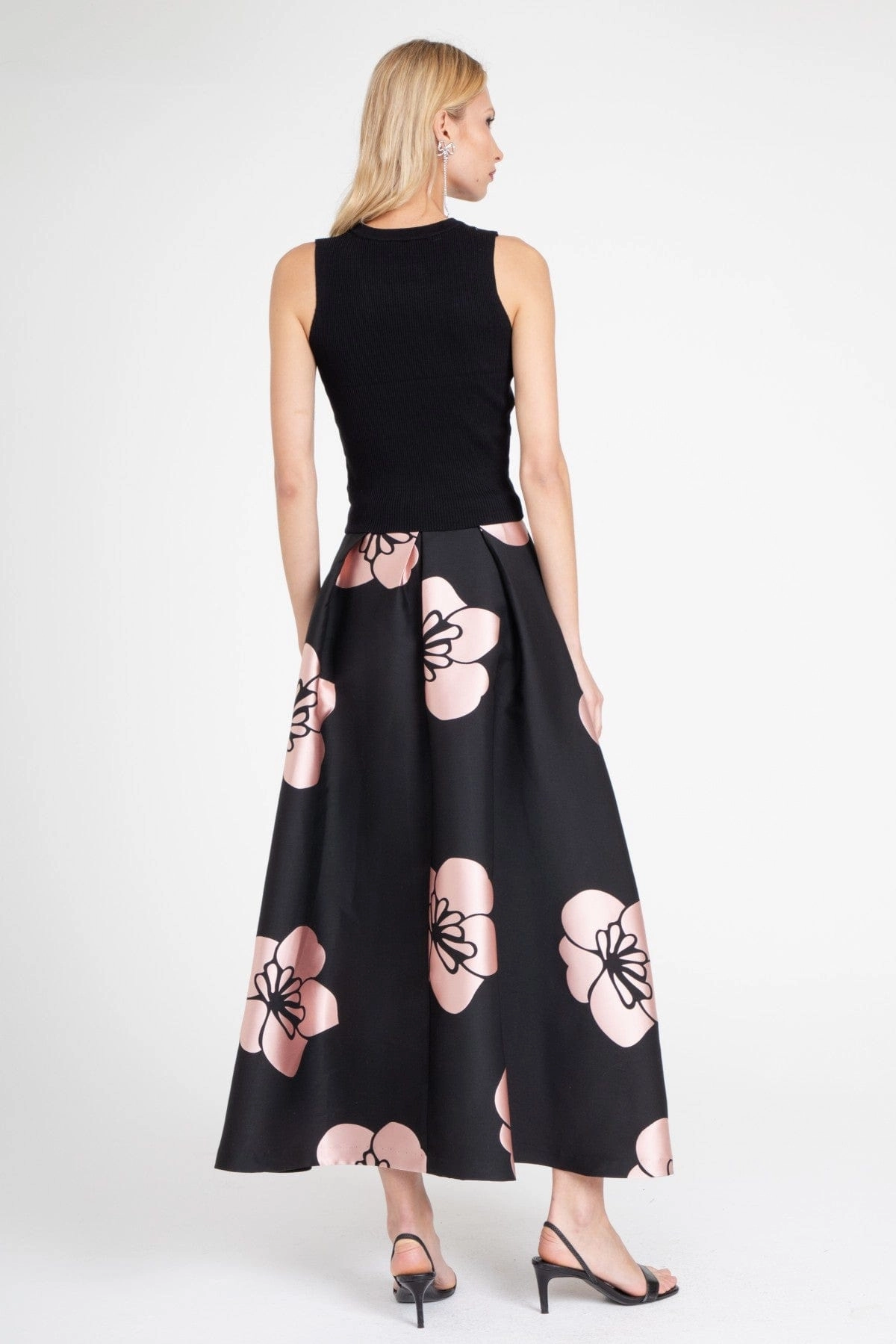 Clean Draping Anova Skirt ?C Ikebana