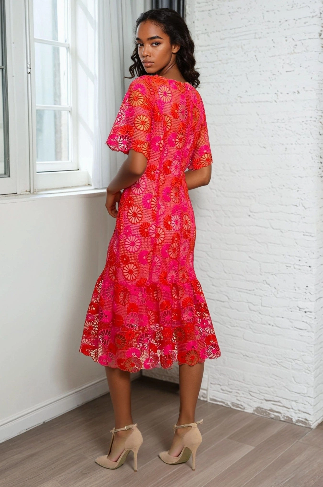 Cleo Dress - Strawberry Shortcake Flared shape