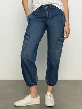 Take Over Jogger Mid-Rise Jeans Wow Me Slim Silhouette
