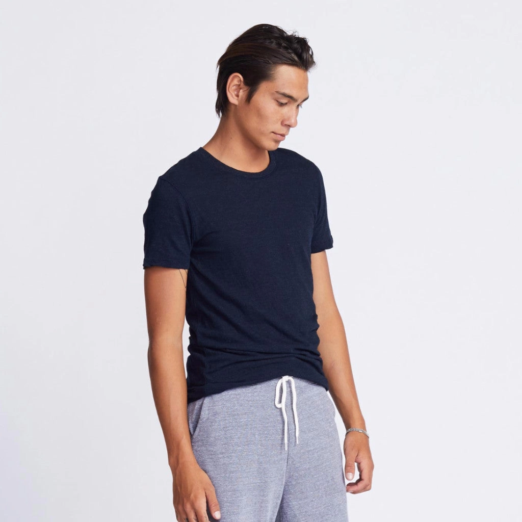 Crew Neck Tee Smooth Design