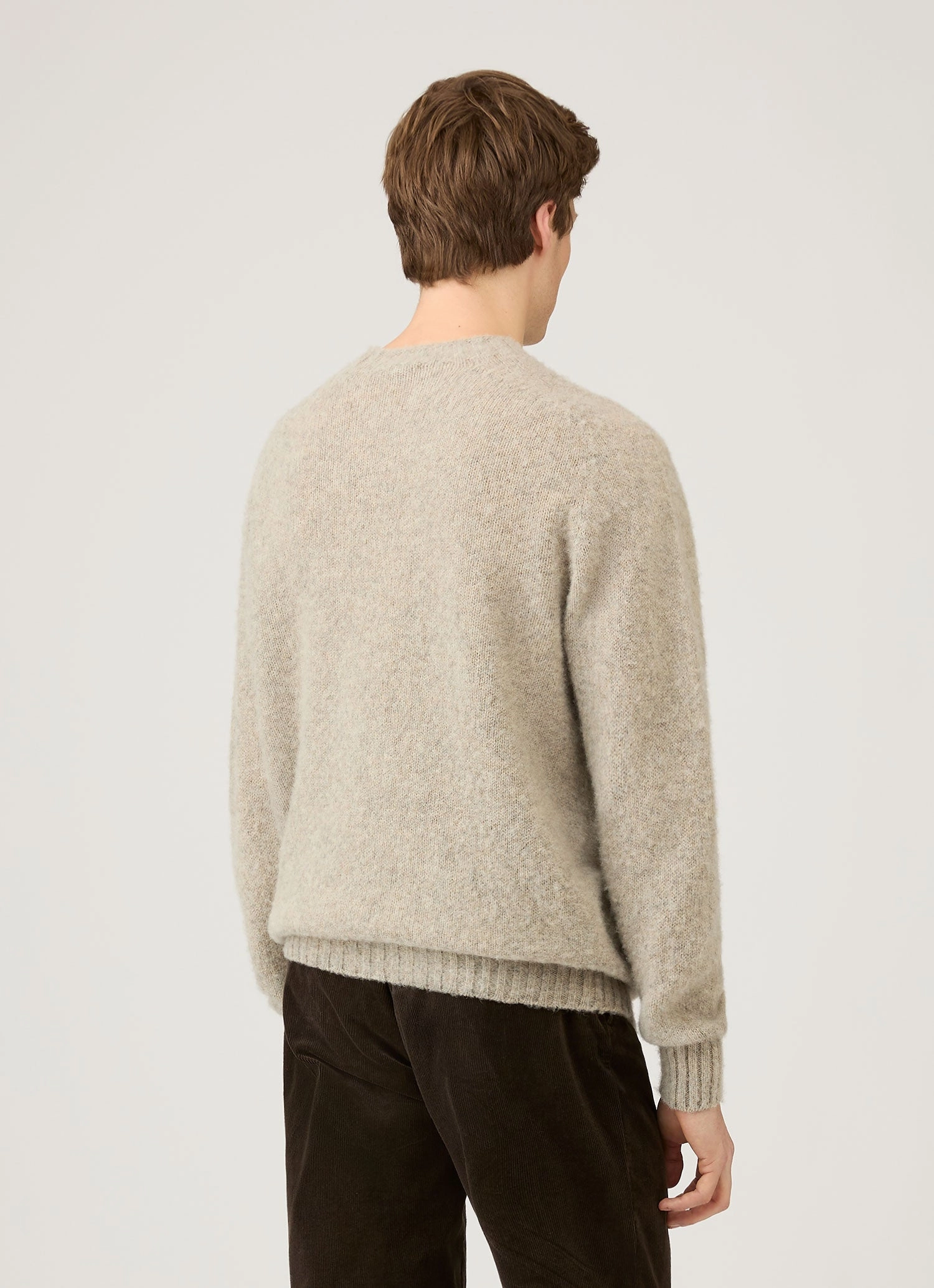 Crisp Non-deforming Men's Shetland Crew Neck Jumper in Oatmeal Melange