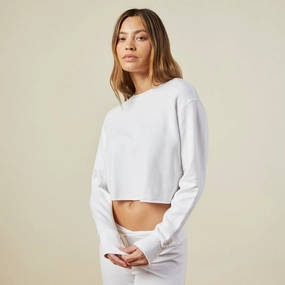 Relaxed spring pullover Casual yet chic outfit Cropped Boyfriend Sweatshirt