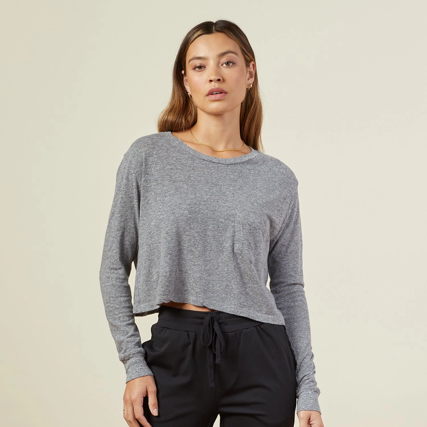Cropped Long Sleeve Ex-Boyfriend Pocket Crew Simple and Chic Bright and Bold