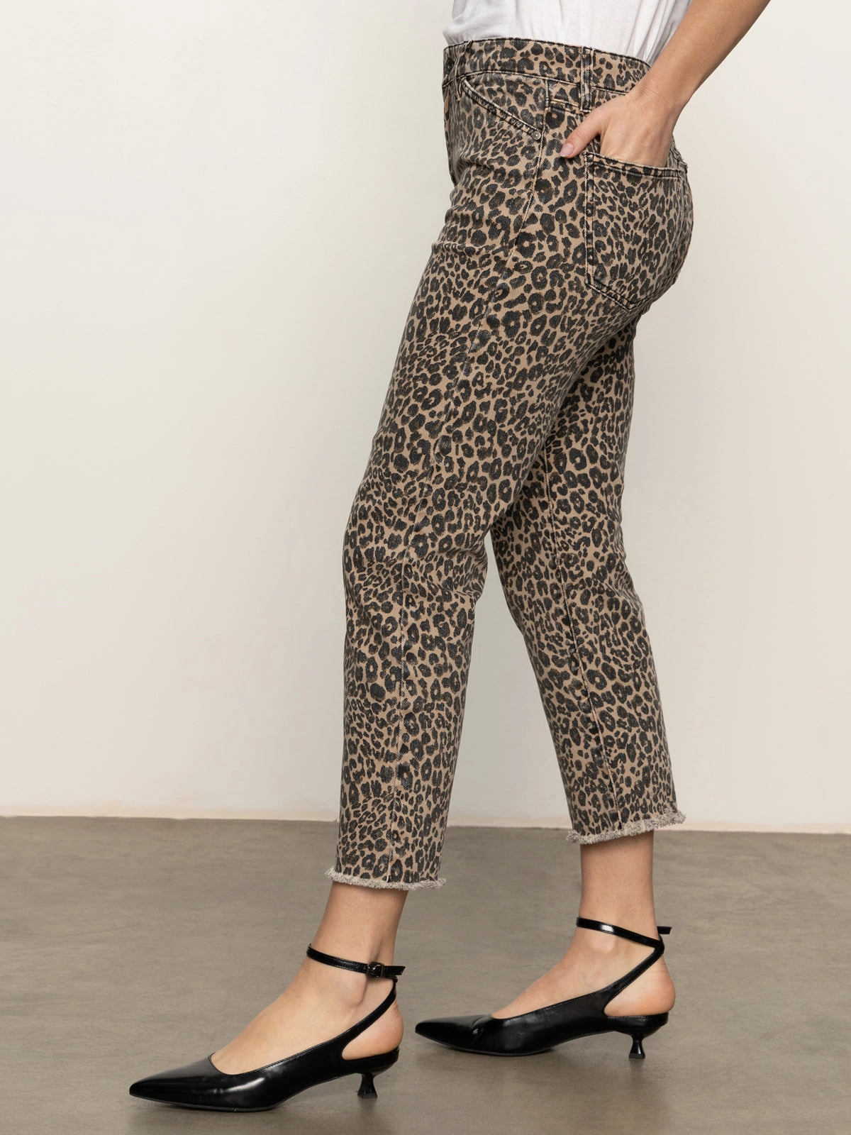Cuffed-sport Cadence 90's Straight Crop Jean French Kitty