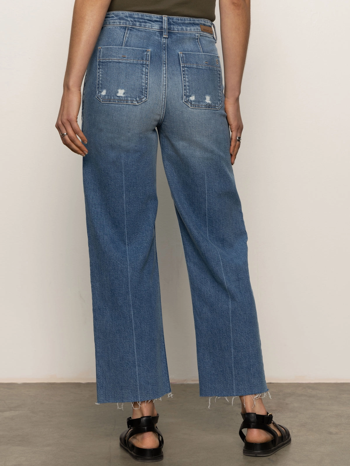 Cuffed-sport Soleil 90's Straight High Rise Jeans Medium
